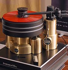 Kuzma Turntable on Stealth Ultra Platform